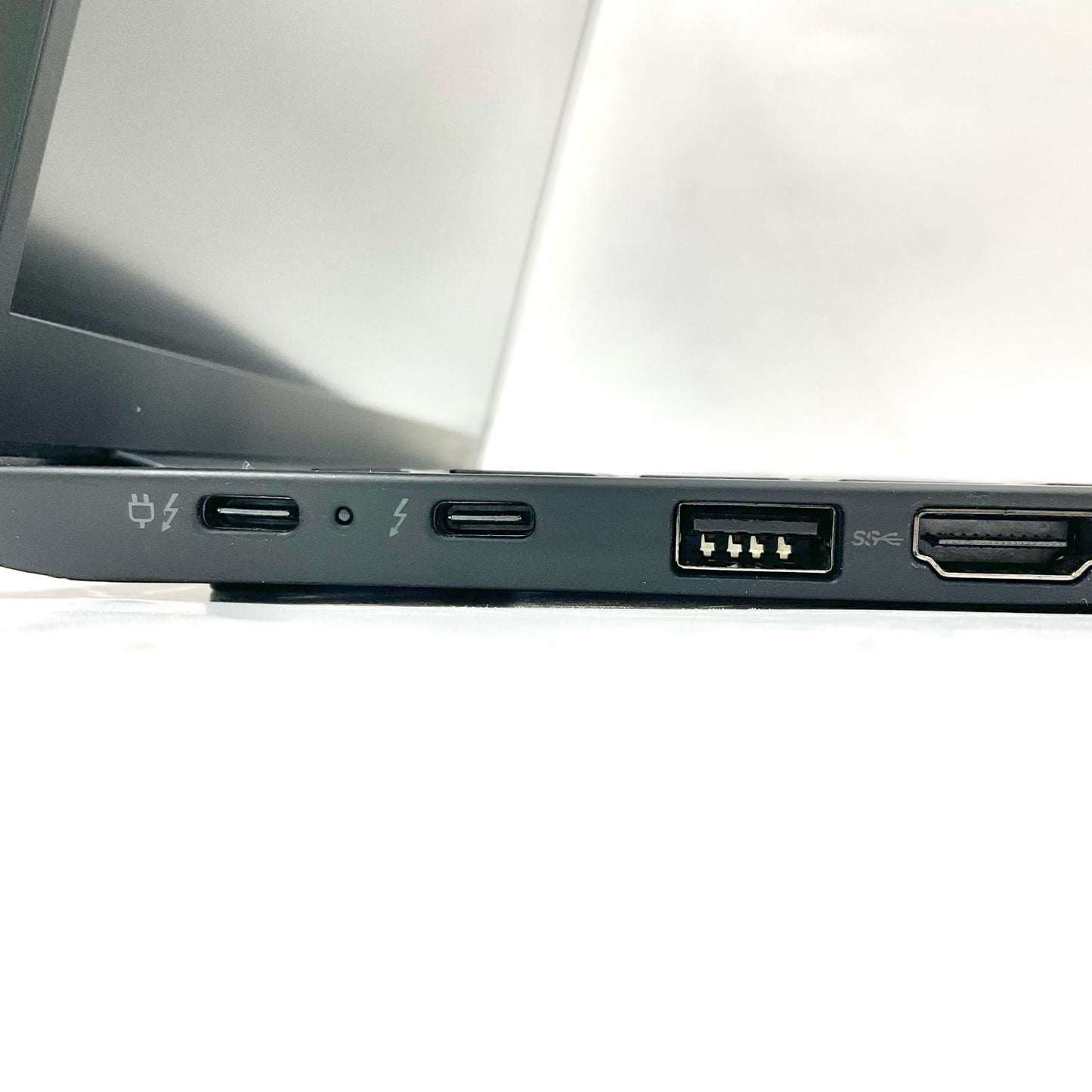 【全額返金保証】【最速発送】Lenovo ThinkPad X1 Carbon Gen 10 12th Gen Core i5-1250P 16GB SSD 256GB 動作確認済