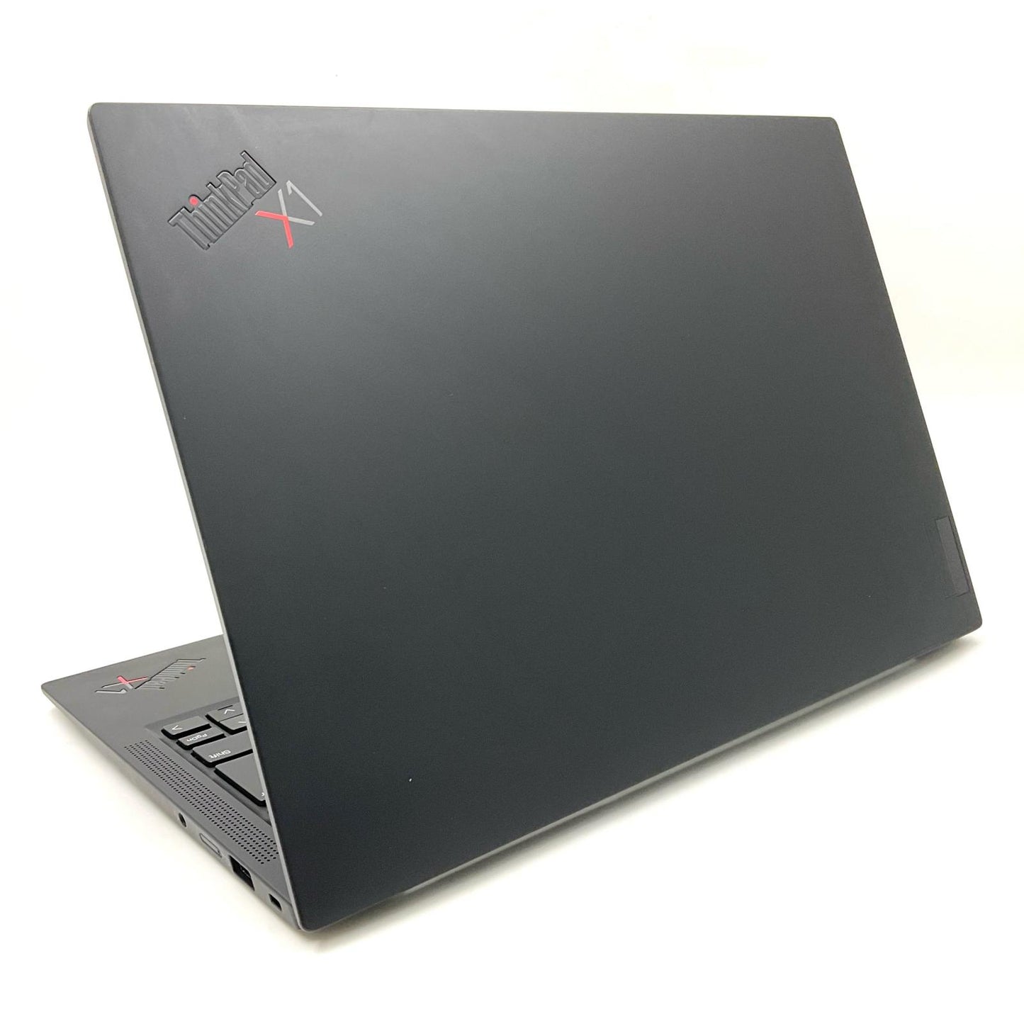 【全額返金保証】【最速発送】Lenovo ThinkPad X1 Carbon Gen 10 12th Gen Core i5-1250P 16GB SSD 256GB 動作確認済