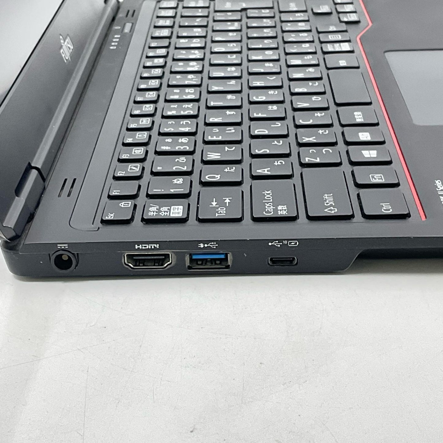 【全額返金保証】【最速発送】FUJITSU LIFEBOOK U7310/D i5-10310U 1.7GHz 8GB M.2 SSD 256GB 70% 動作確認済