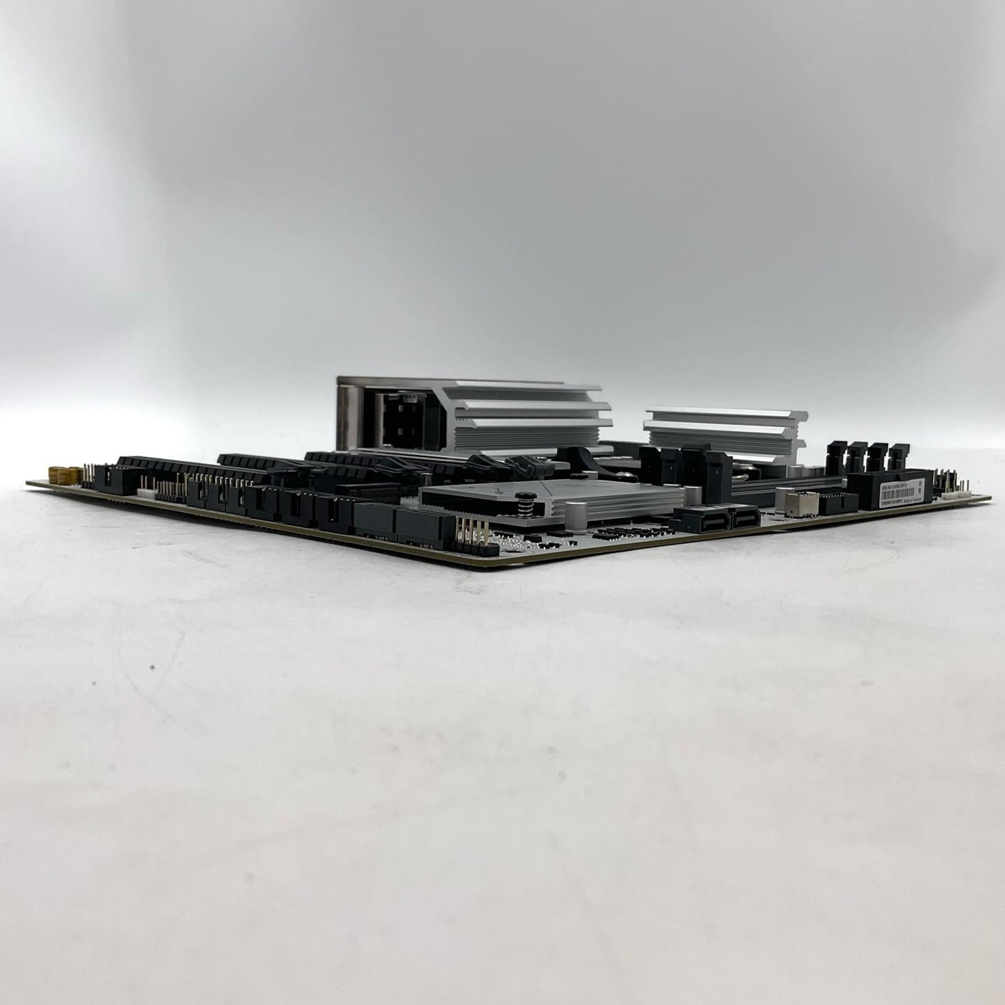 【全額返金保証】【最速発送】ASUS マザーボード B850 MAX GAMING WIFI W 美品 動作確認済