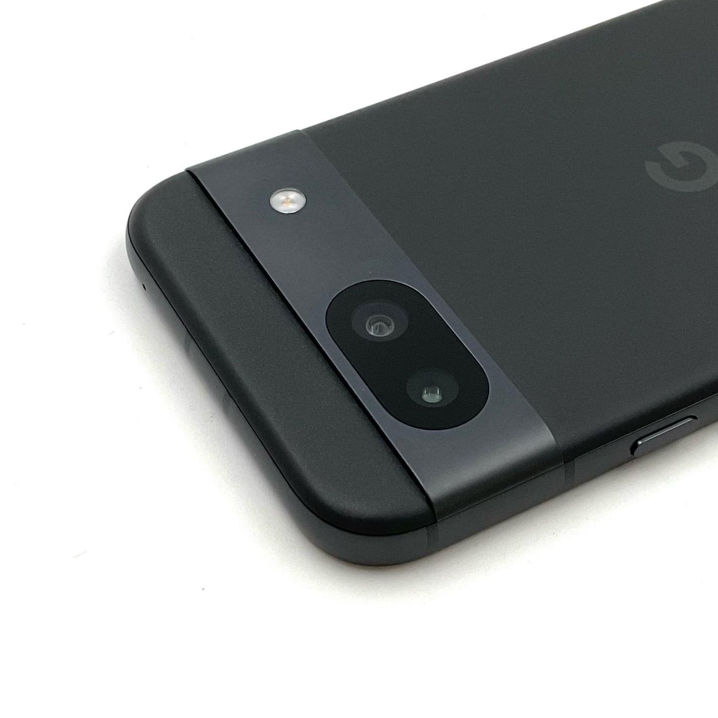 【全額返金保証】【最速発送】Google Pixel 8a 128GB ブラック docomo SIMフリー 白ロム 動作確認済