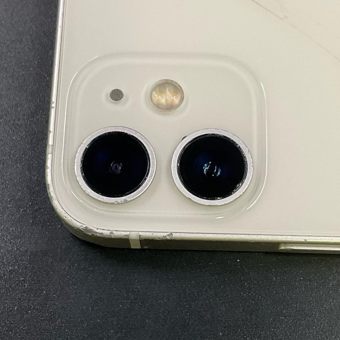 【最速発送】Apple iPhone iPhone 12 mini 256GB ホワイト SIMフリー【難有】 83%
