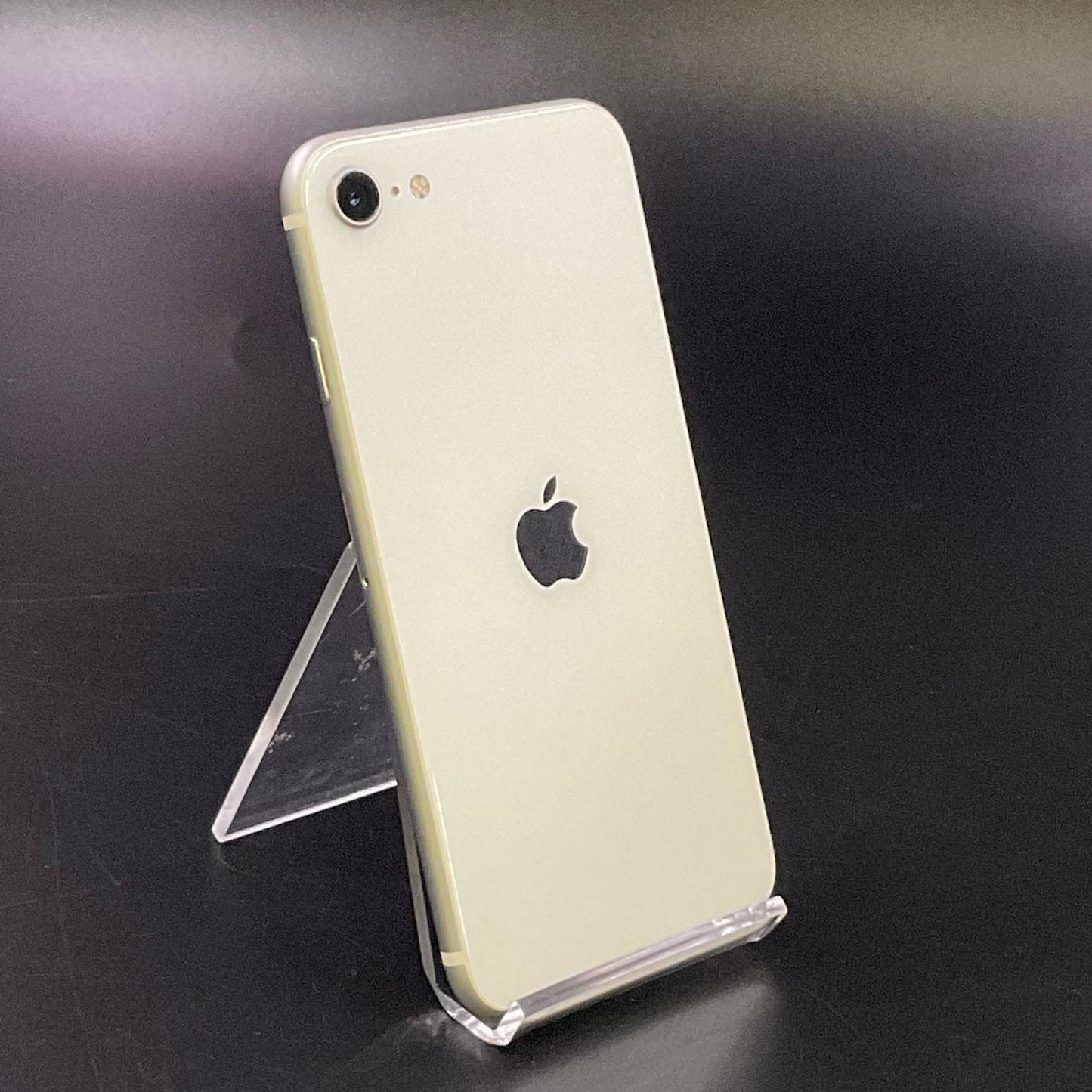 【全額返金保証】【最速発送】Apple iPhone iPhone SE（第2世代） 64GB ホワイト SIMフリー 動作確認済 75%