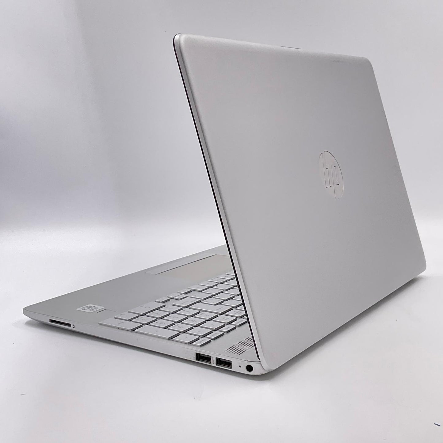 【最速発送】HP 15s-du2000 ベーシックモデルG2 15s-du2xxx intel core i3-1005G1 8GB SSD 256GB 97%【難有】