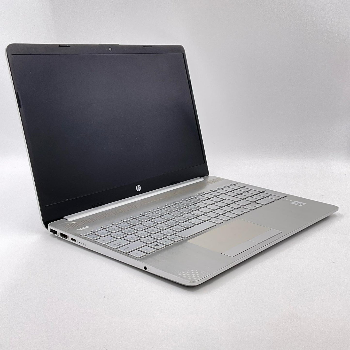 【最速発送】HP 15s-du2000 ベーシックモデルG2 15s-du2xxx intel core i3-1005G1 8GB SSD 256GB 97%【難有】