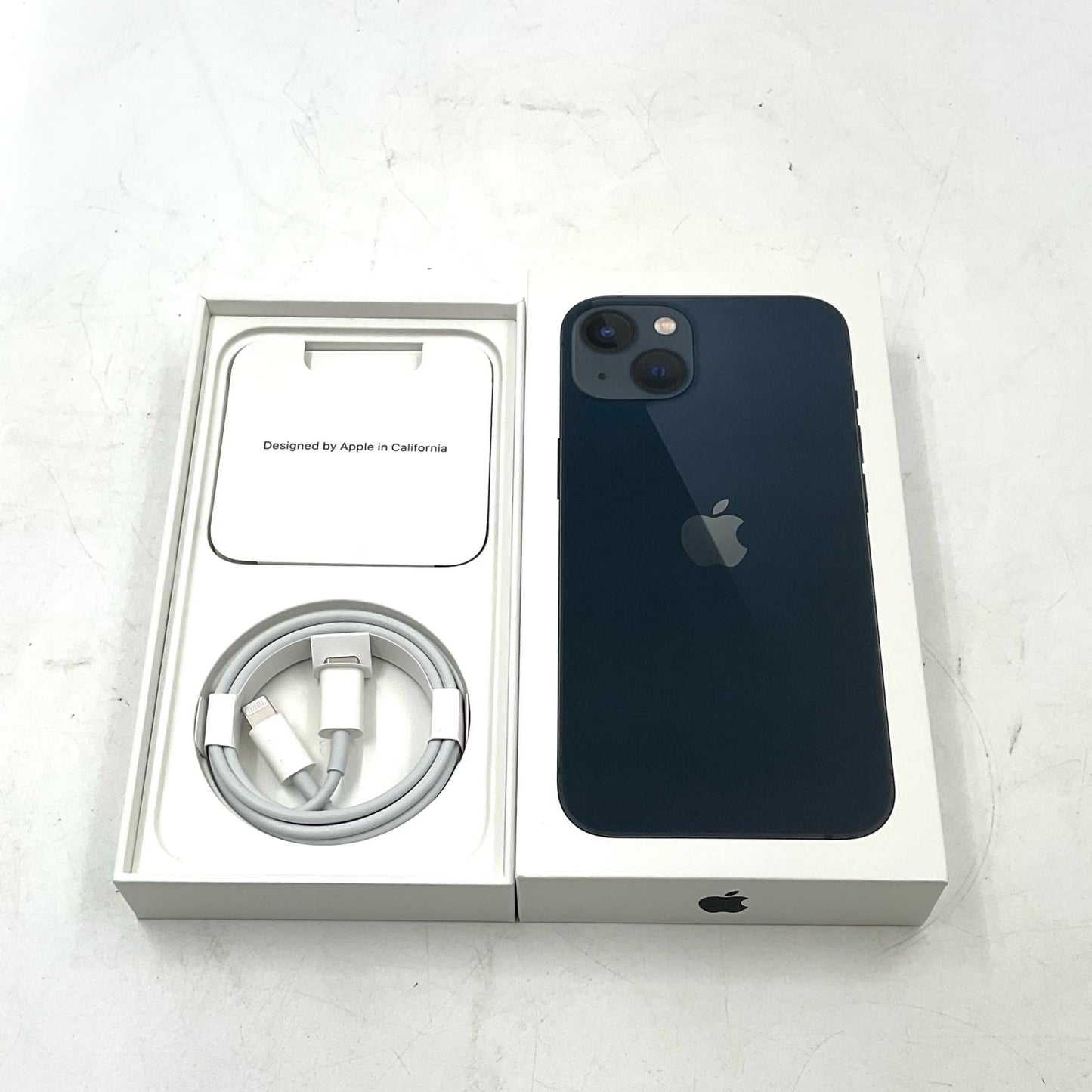 【全額返金保証】【最速発送】Apple iPhone iPhone 13 128GB ミッドナイト au 白ロム 動作確認済 74%