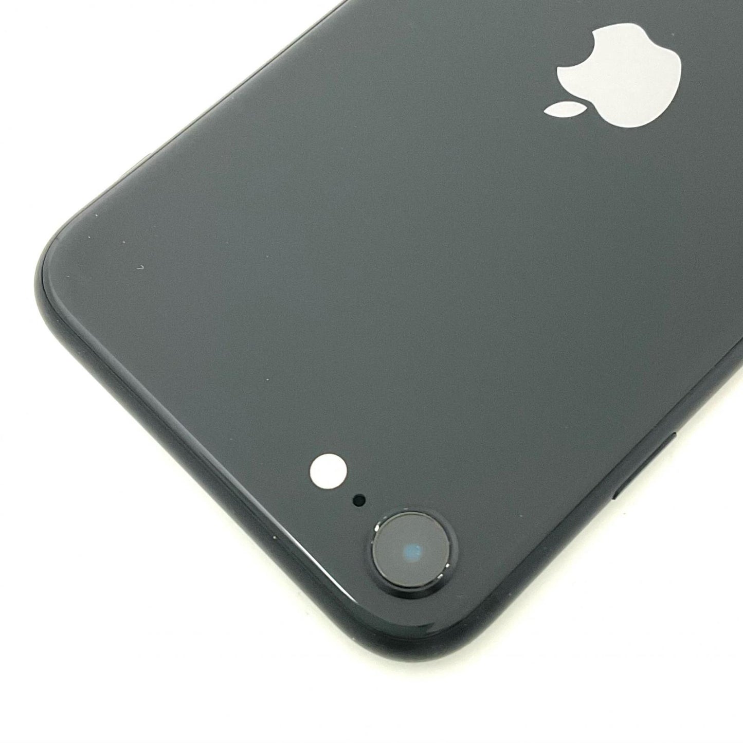 【全額返金保証】【最速発送】Apple iPhone iPhone SE（第2世代） 64GB ブラック Softbank 白ロム 動作確認済 76%