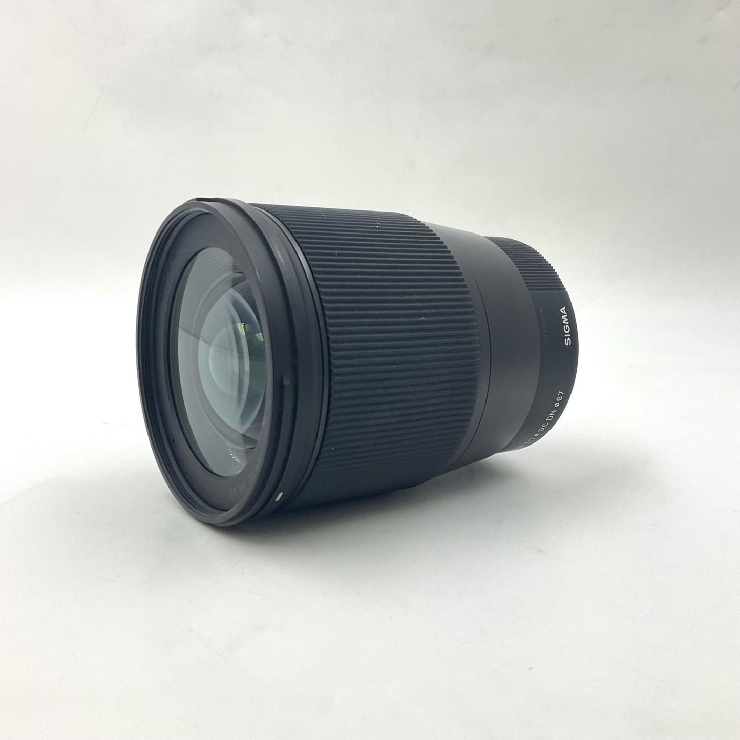 【全額返金保証】【最速発送】SIGMA 16mm F1.4 DC DN 美品 動作確認済