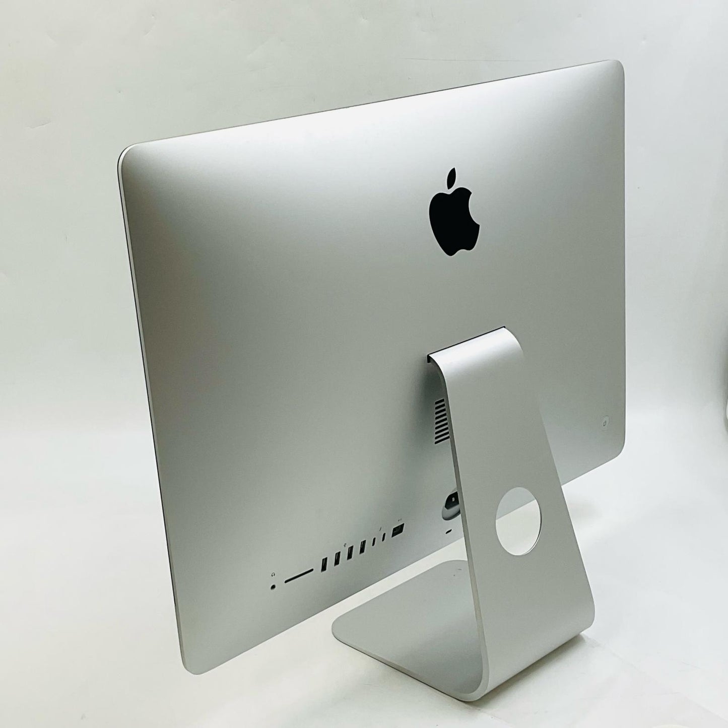 【全額返金保証】【最速発送】Apple iMac 21.5インチ 3 GHz Quad-Core Intel Core i5 8GB 1TB 美品 動作確認済