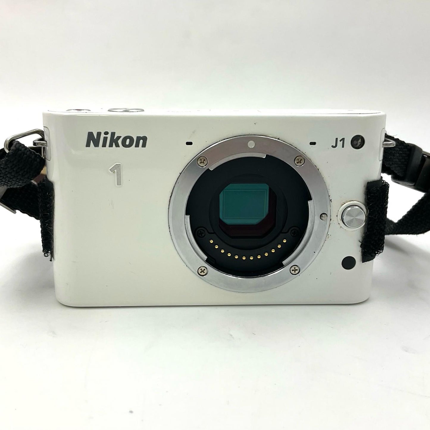 【最速発送】Nikon デジタル一眼 1 J1 ボディ ホワイト【難有】