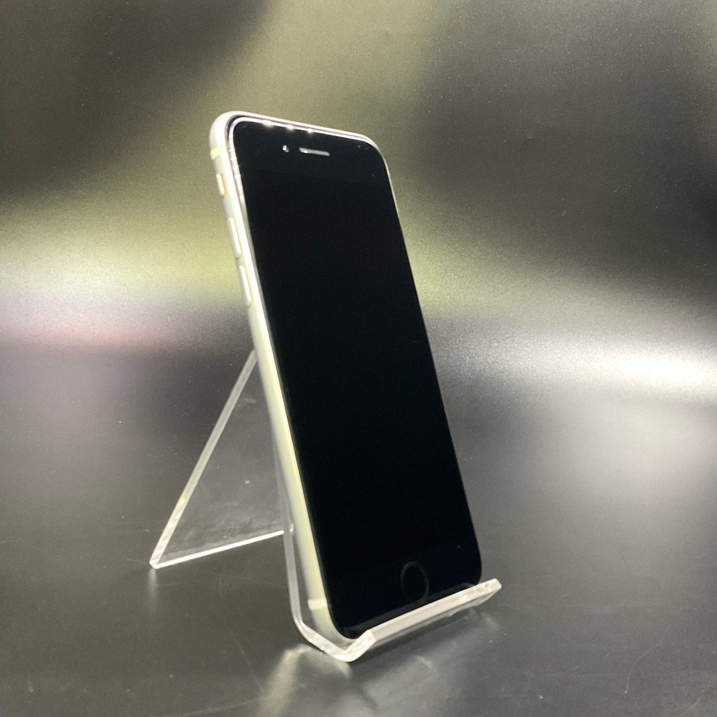 【全額返金保証】【最速発送】Apple iPhone iPhone SE（第2世代） 64GB スターライト au SIMフリー 白ロム 動作確認済 71%