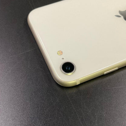 【全額返金保証】【最速発送】Apple iPhone iPhone SE（第3世代） 64GB スターライト 楽天モバイル 動作確認済 73%