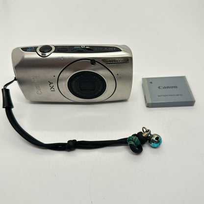 【全額返金保証】【最速発送】Canon コンパクトデジタルカメラ IXY 30S シルバー 動作確認済