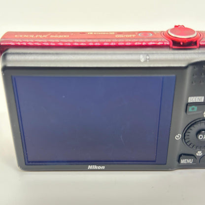 【全額返金保証】【最速発送】Nikon コンパクトデジタルカメラ COOLPIX S6200 レッド 動作確認済