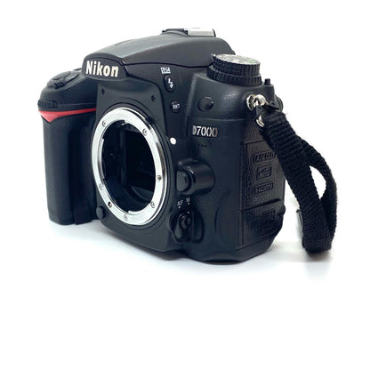 【全額返金保証】【最速発送】Nikon デジタル一眼 D7000 ボディ 動作確認済