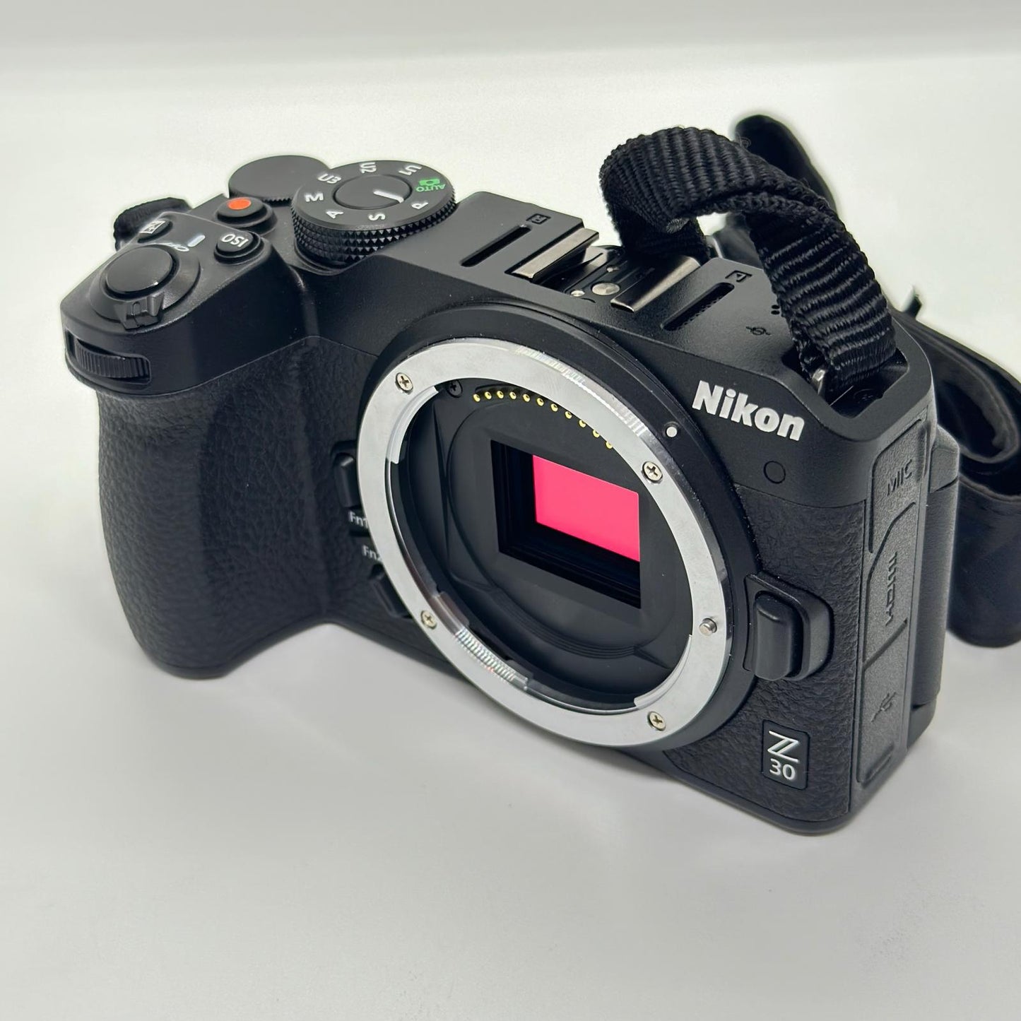 【全額返金保証】【最速発送】Nikon デジタル一眼 Z30 ボディ 美品 動作確認済