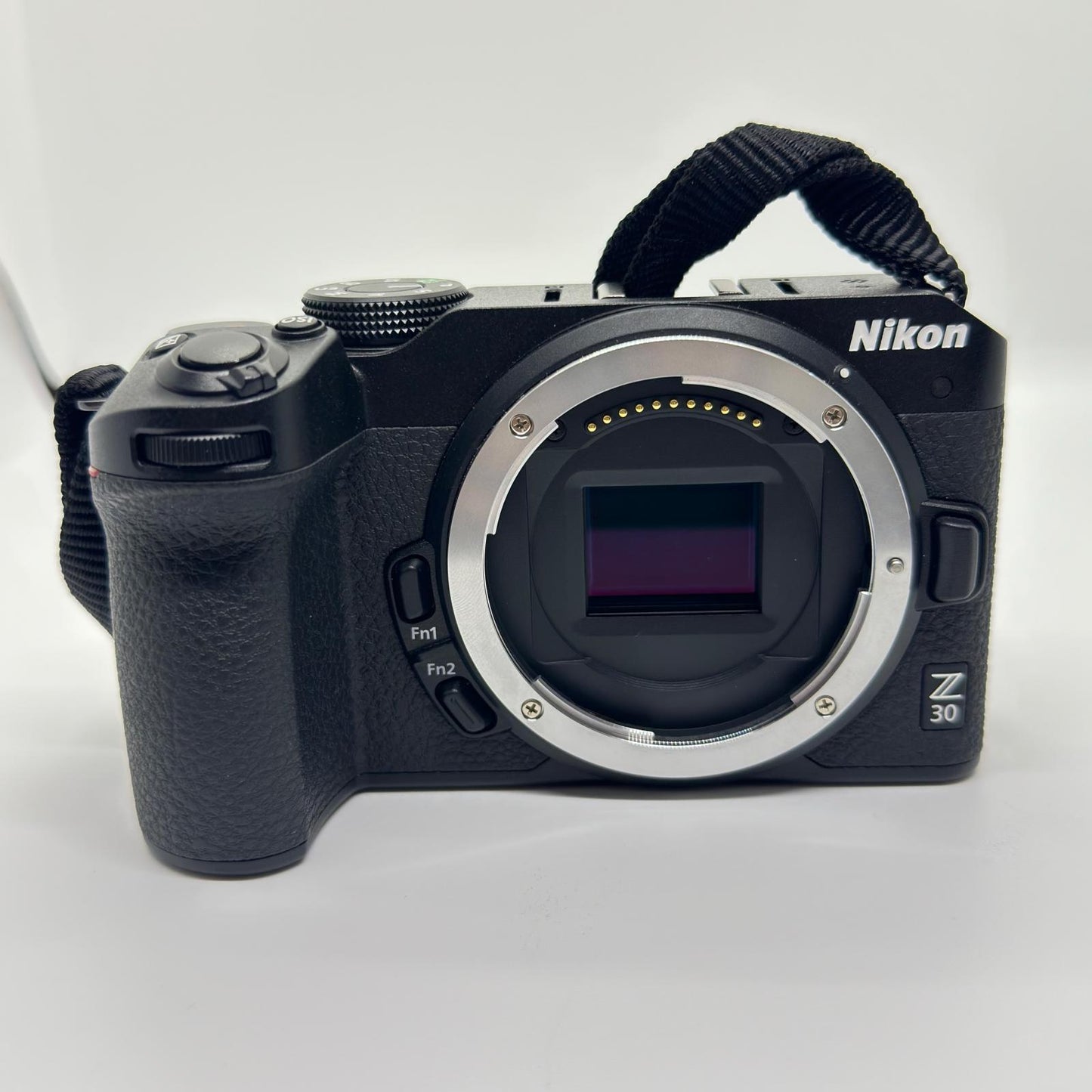 【全額返金保証】【最速発送】Nikon デジタル一眼 Z30 ボディ 美品 動作確認済