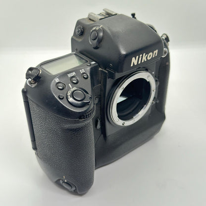 【最速発送】Nikon F5 ボディ【難有】