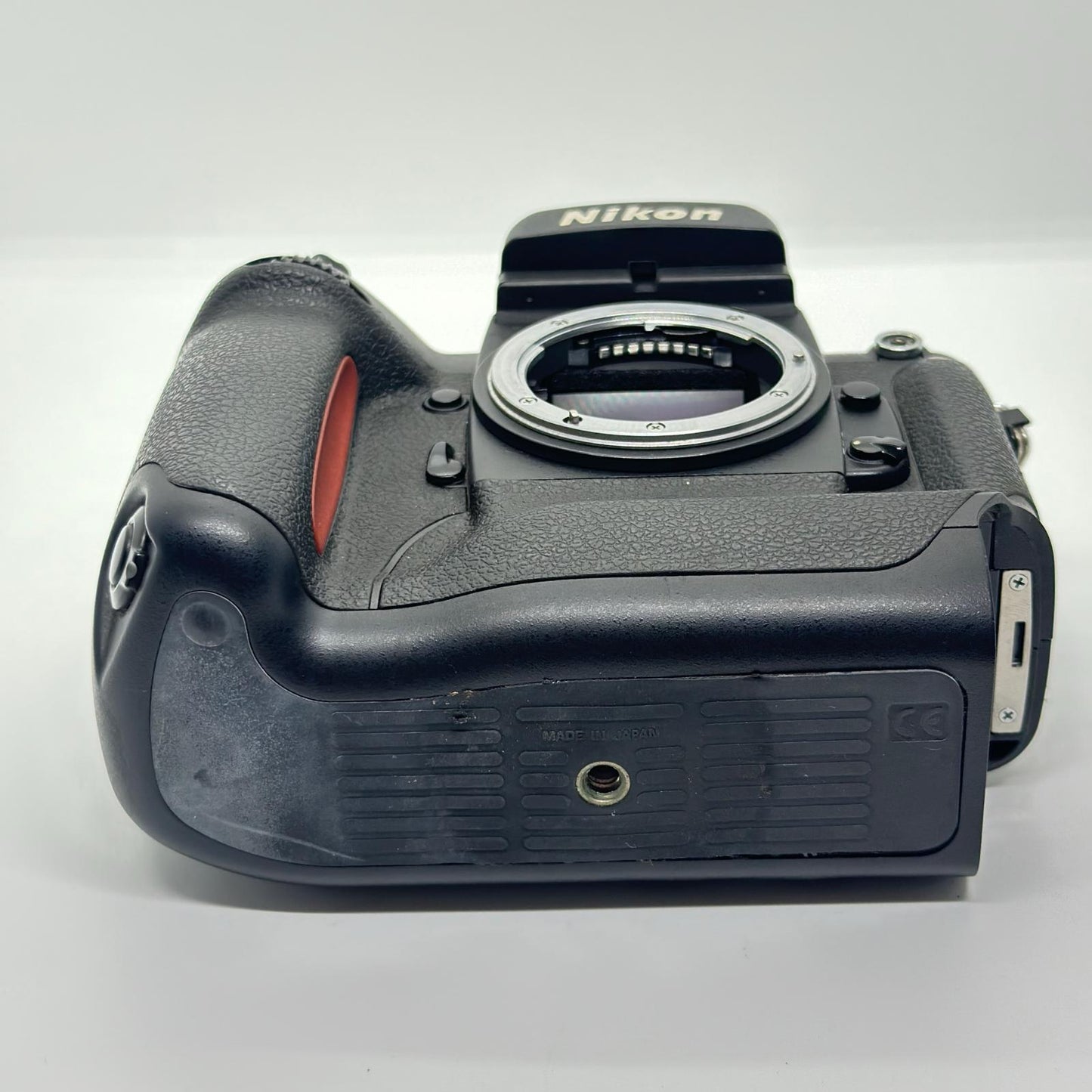【最速発送】Nikon F5 ボディ【難有】