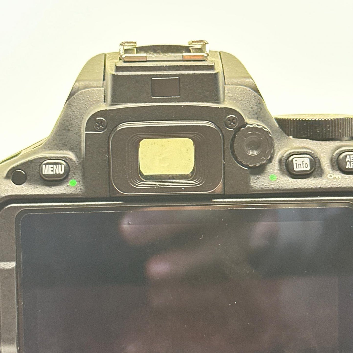 【全額返金保証】【最速発送】Nikon デジタル一眼 D5500 ボディ 美品 動作確認済