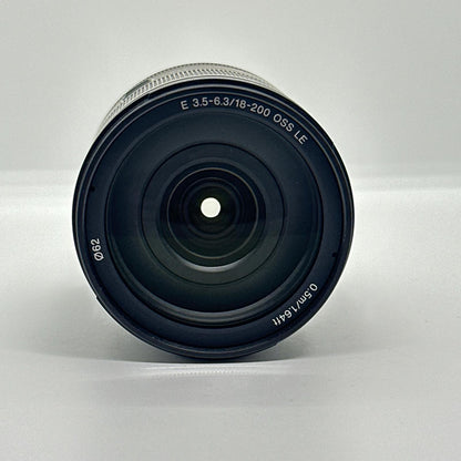 【全額返金保証】【最速発送】Sony E 18-200mm F3.5-6.3 OSS LE SEL18200LE 美品 動作確認済