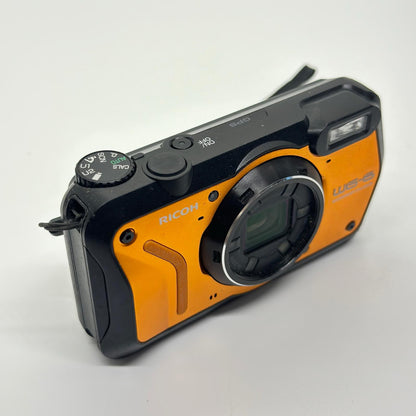 【全額返金保証】【最速発送】RICOH コンパクトデジタルカメラ WG-6 美品 動作確認済