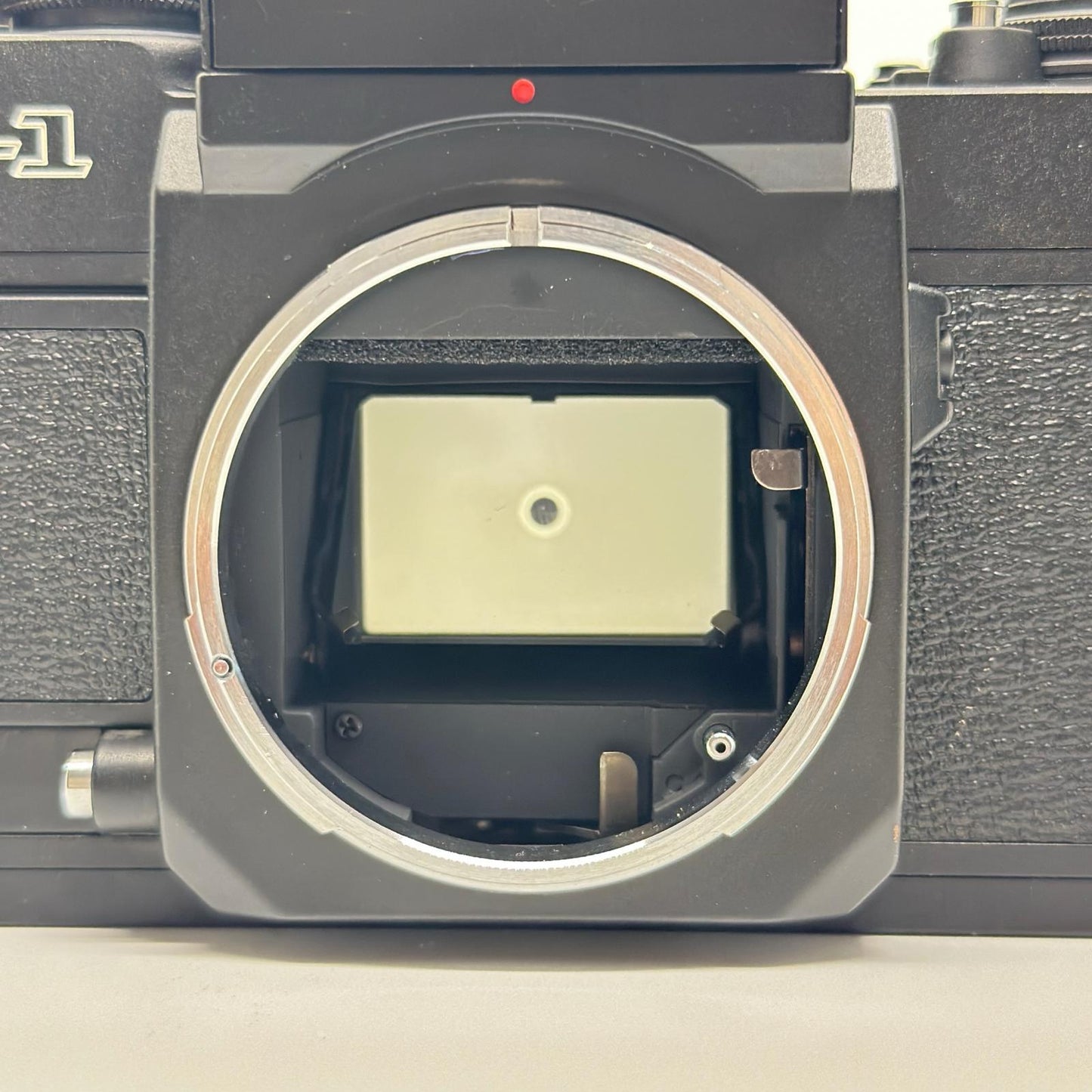 【全額返金保証】【最速発送】Canon NEW F-1 ボディ 動作確認済