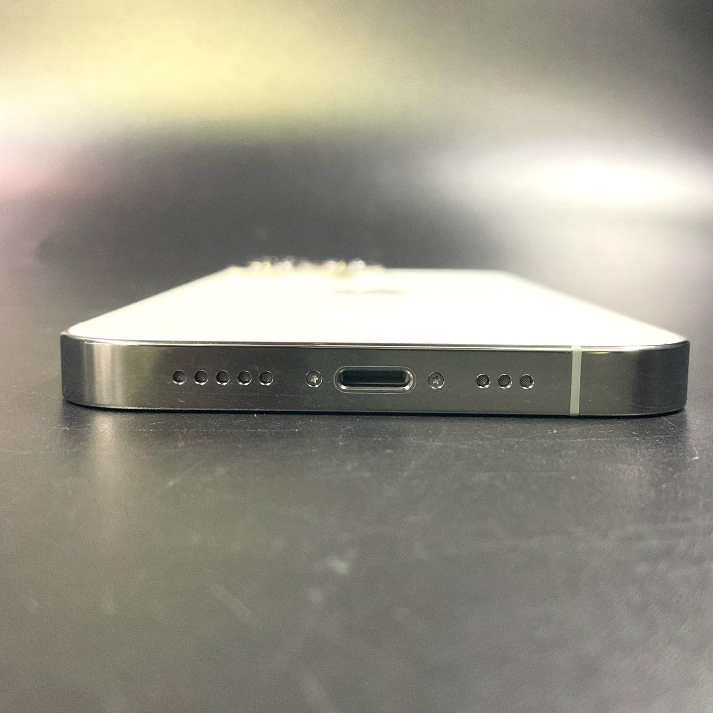 【全額返金保証】【最速発送】Apple iPhone iPhone 13 Pro 512GB シルバー au 白ロム 動作確認済 77%