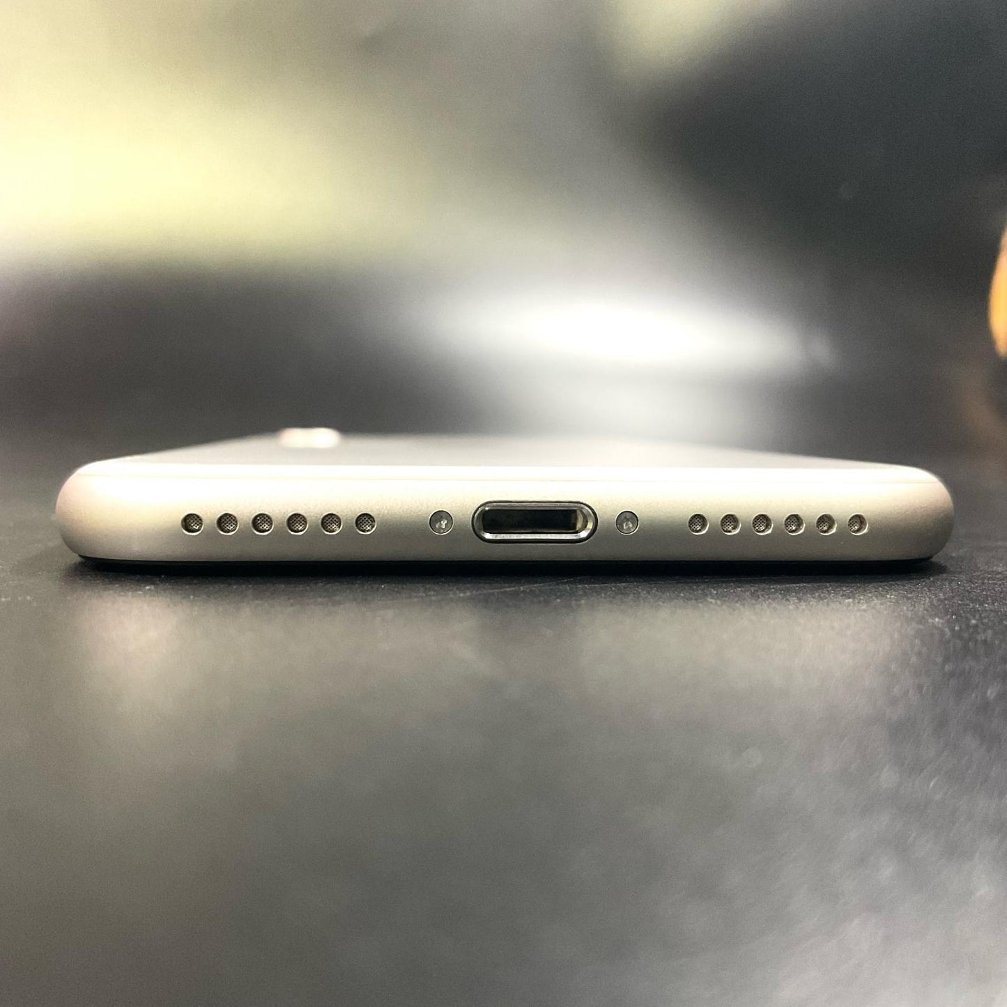 【全額返金保証】【最速発送】Apple iPhone iPhone SE（第3世代） 64GB スターライト 楽天モバイル 白ロム 動作確認済 86%