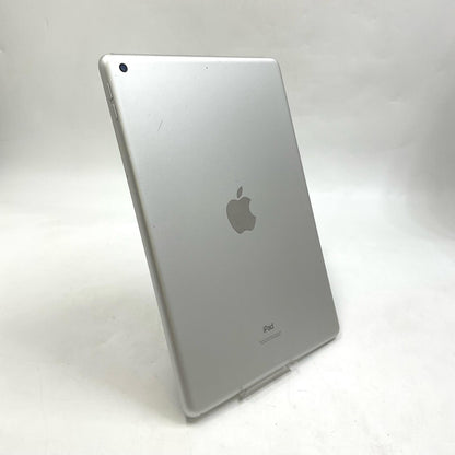 【最速発送】Apple iPad iPad 10.2インチ 第9世代 64GB シルバー Wi-Fi【難有】