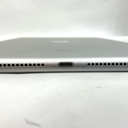【最速発送】Apple iPad iPad 10.2インチ 第9世代 64GB シルバー Wi-Fi【難有】