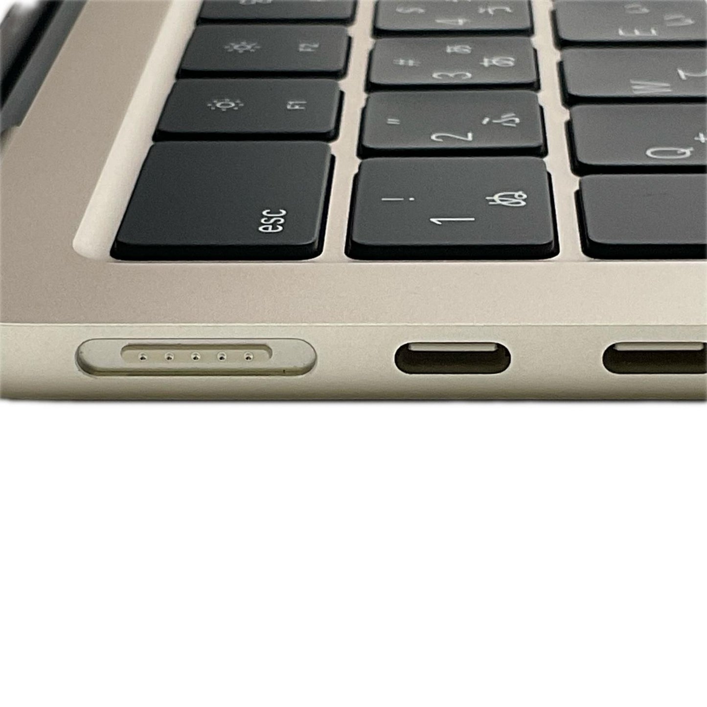 【全額返金保証】【最速発送】Apple MacBook Air 13.6インチ 2022 Apple M2 16GB 512GB スターライト 100% 美品 動作確認済