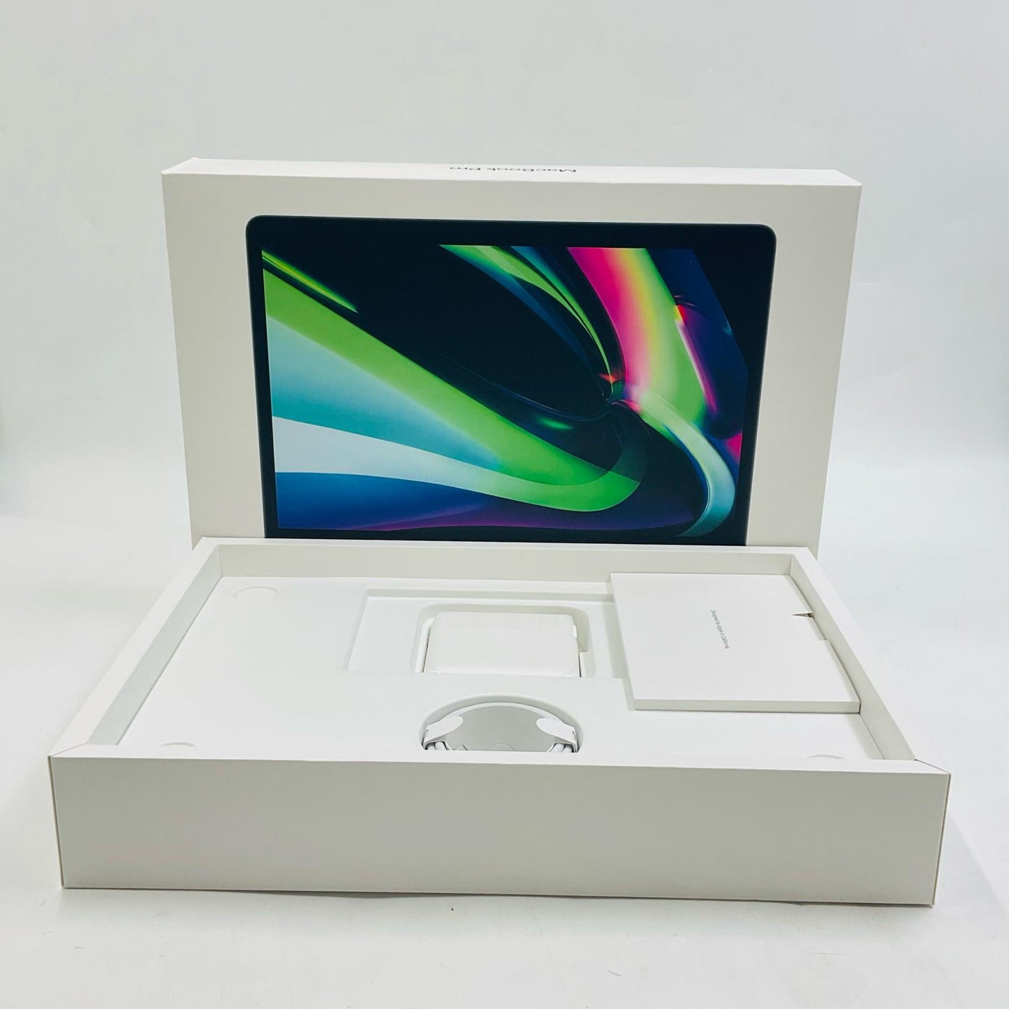 【全額返金保証】【最速発送】Apple MacBook Pro 13.3インチ 2020 Apple M1 8GB 256GB スペースグレイ 88% 美品 動作確認済