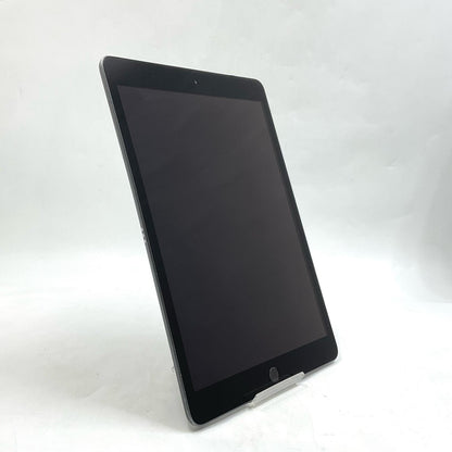 【全額返金保証】【最速発送】Apple iPad iPad 10.2インチ 第8世代 32GB スペースグレイ WiFi+Cellular au 白ロム 動作確認済