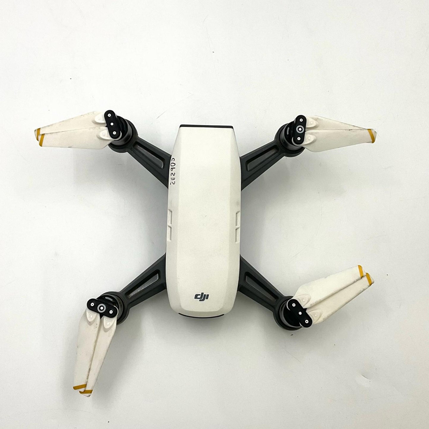 【全額返金保証】【最速発送】DJI Spark [アルペンホワイト] 動作確認済