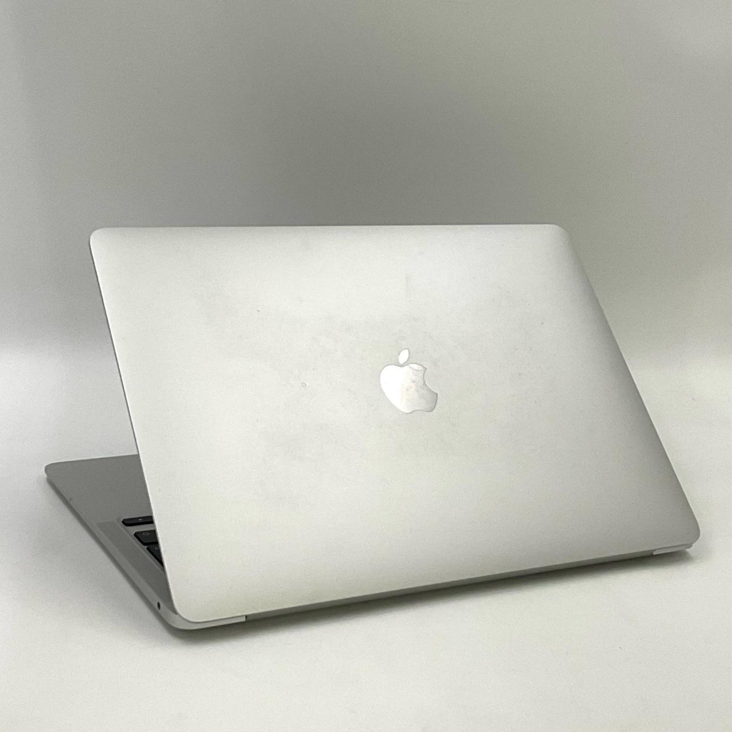 【全額返金保証】【最速発送】Apple MacBook Air 13.3インチ 2020 1.1 GHz クアッドコアIntel Core i5 8GB 512GB シルバー 動作確認済