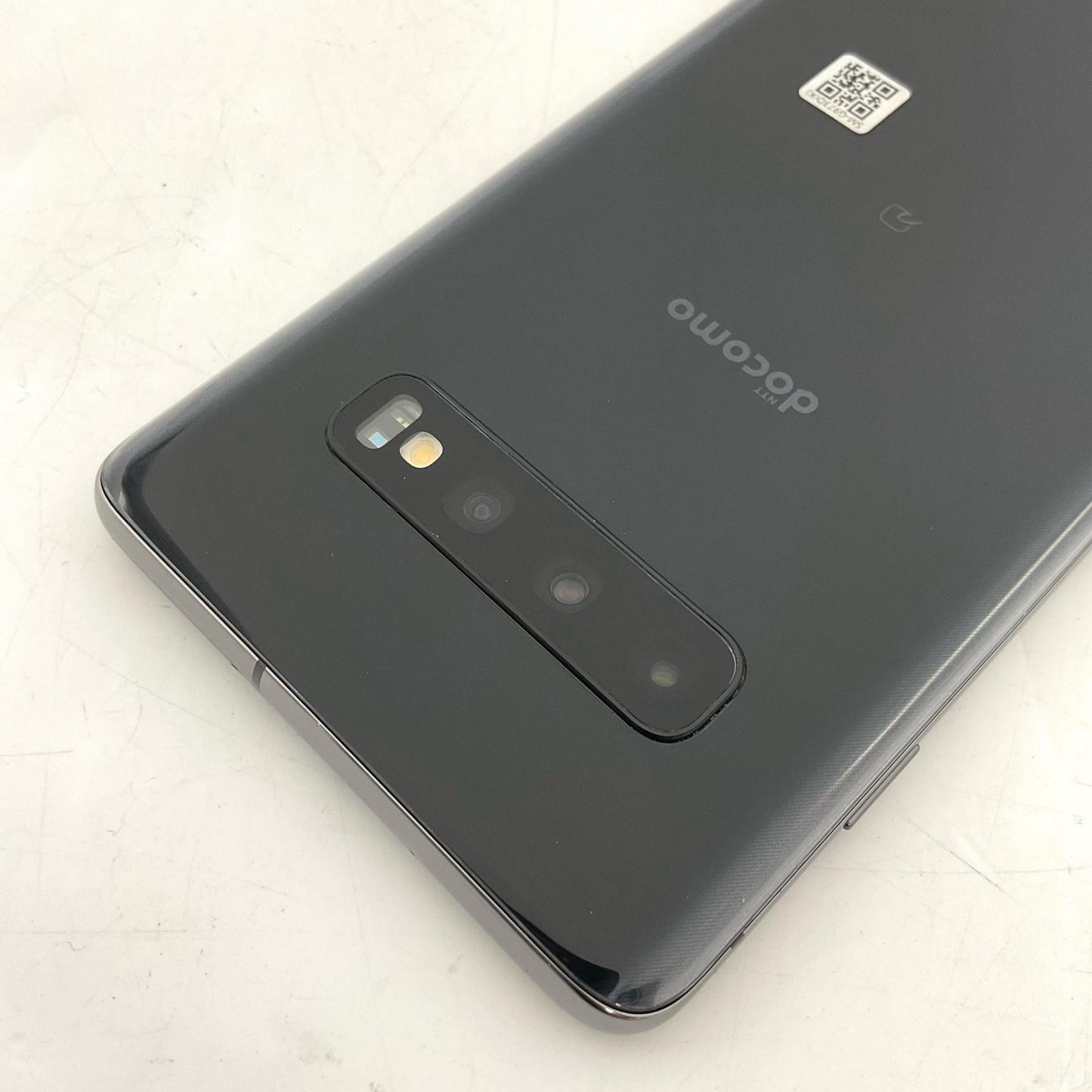 【最速発送】SAMSUNG Galaxy S10 128GB プリズムブラック docomo SC-03L 白ロム【難有】