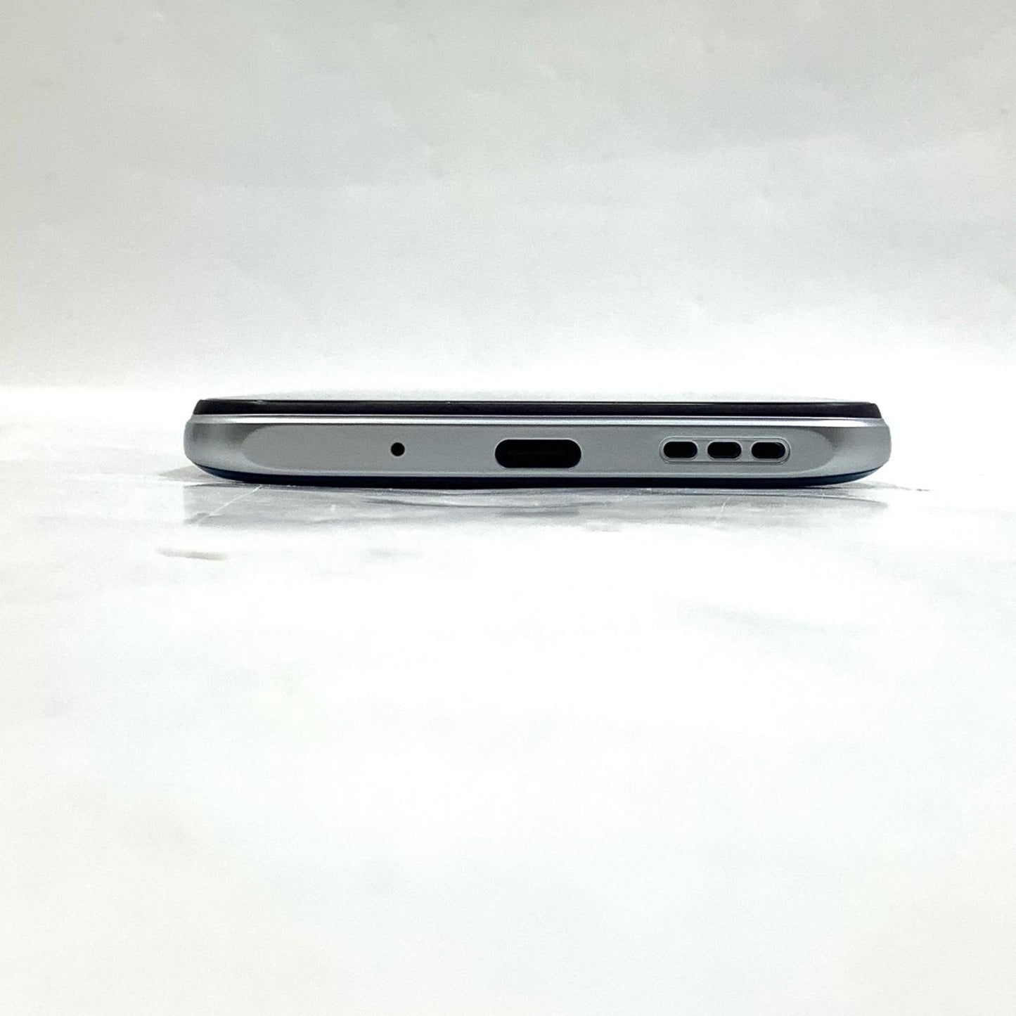 【全額返金保証】【最速発送】Xiaomi Redmi Note 10 JE 64GB シルバー au SIMフリー XIG02 白ロム 動作確認済