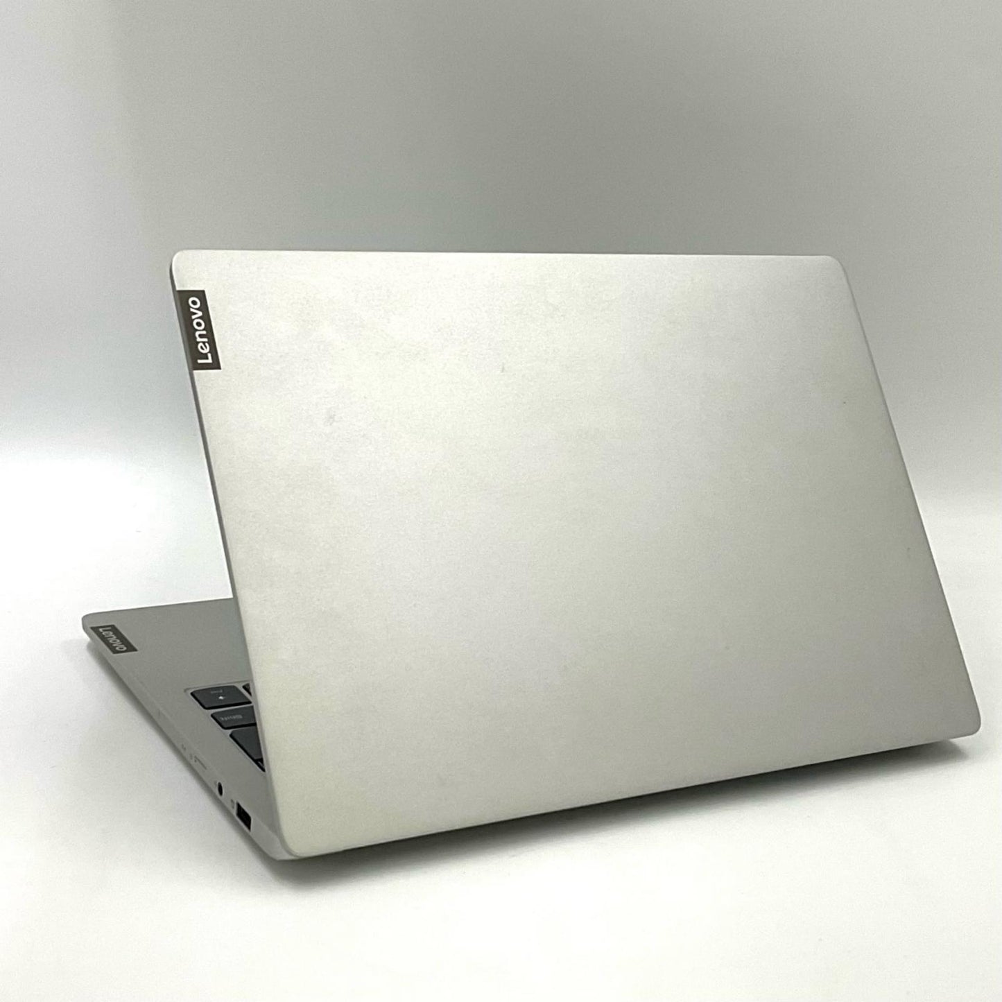 【最速発送】Lenovo IDEAPAD 81XC0022JP Ryzen 5 3550H 8GB SSD 512GB 82.4%【難有】