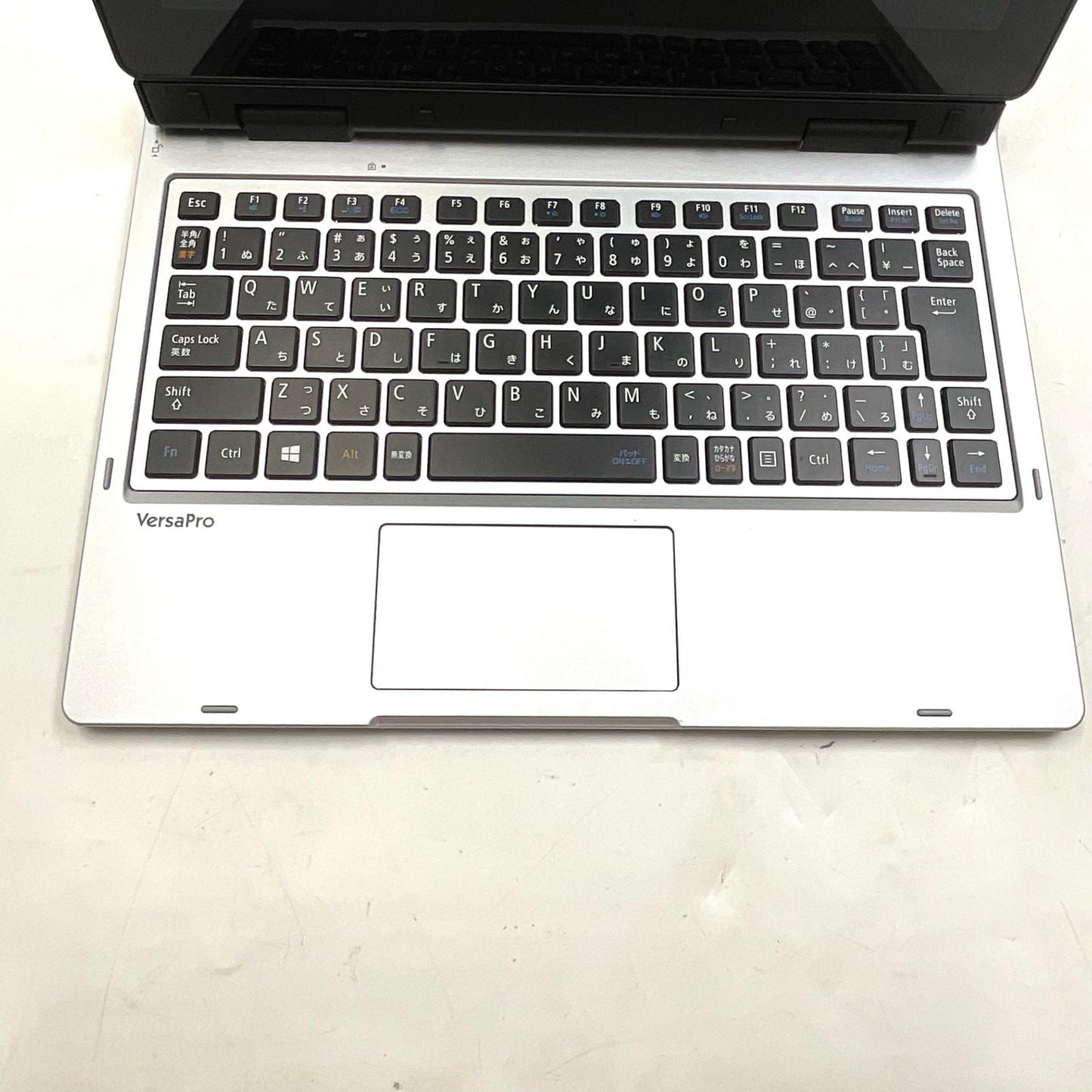 【最速発送】NEC VersaPro VK111S-U  Core m5-6Y54 1.1GHz 4GB SSD 64GB 84.5%【難有】