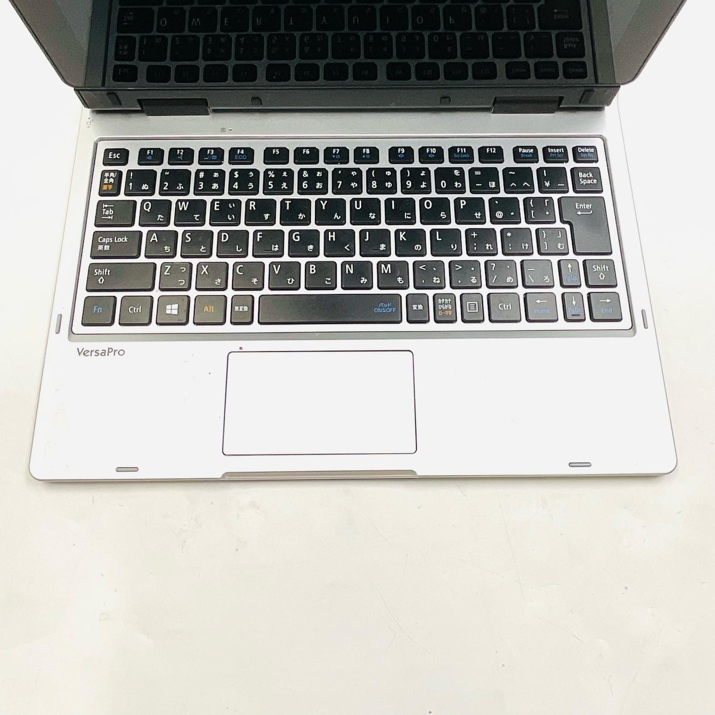 【最速発送】NEC VersaPro VK111S-U  Core m5-6Y54 1.1GHz 4GB SSD 64GB 85.7%【難有】