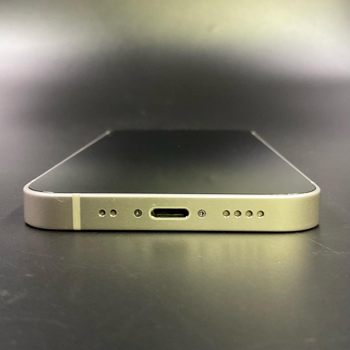 【全額返金保証】【最速発送】Apple iPhone iPhone 13 mini 128GB ホワイト docomo 白ロム 動作確認済 89%