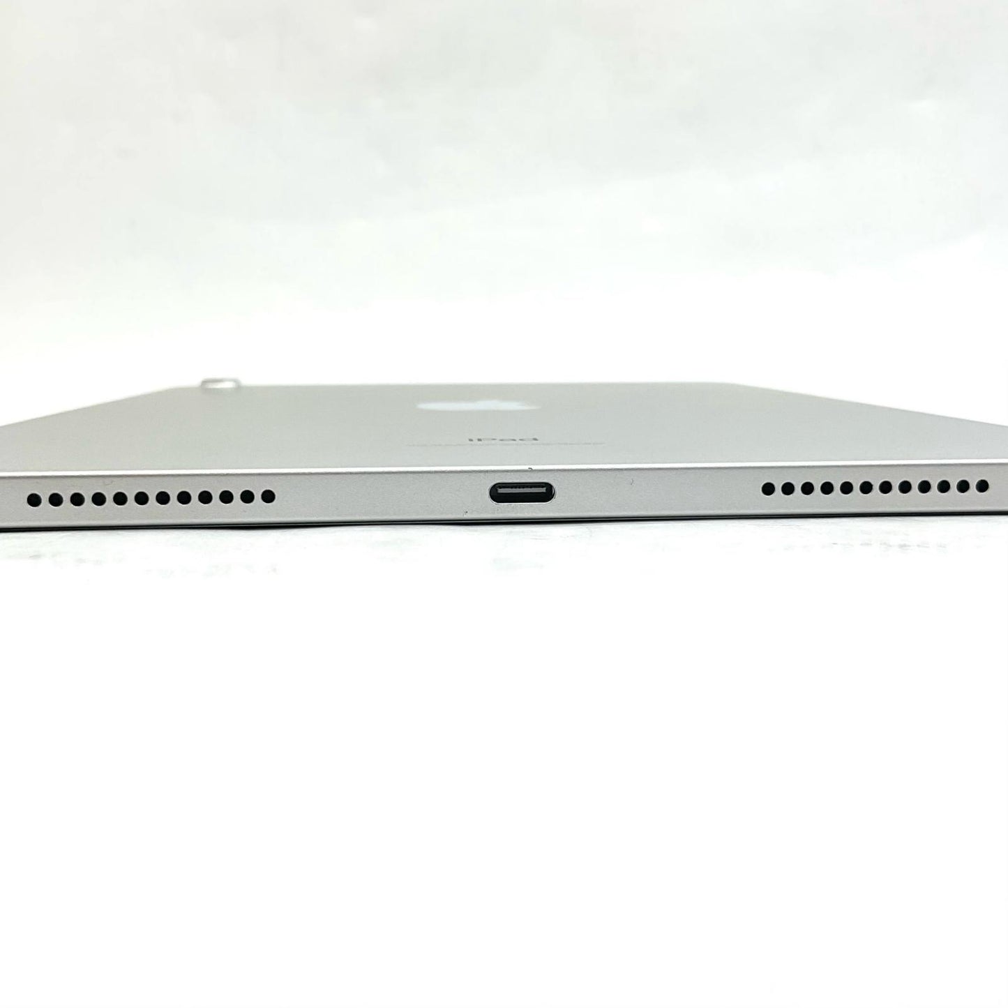 【全額返金保証】【最速発送】Apple iPad iPad 10.9インチ 第10世代 64GB シルバー Wi-Fi 美品 動作確認済
