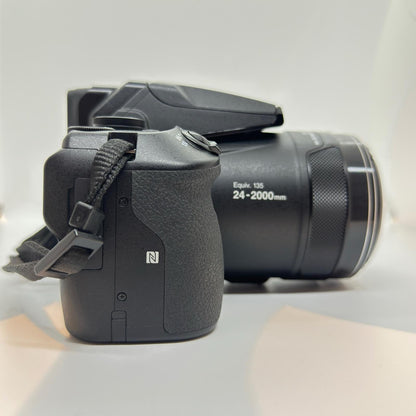 【全額返金保証】【最速発送】 コンパクトデジタルカメラ COOLPIX P900 動作確認済