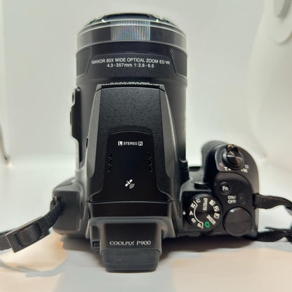 【全額返金保証】【最速発送】 コンパクトデジタルカメラ COOLPIX P900 動作確認済