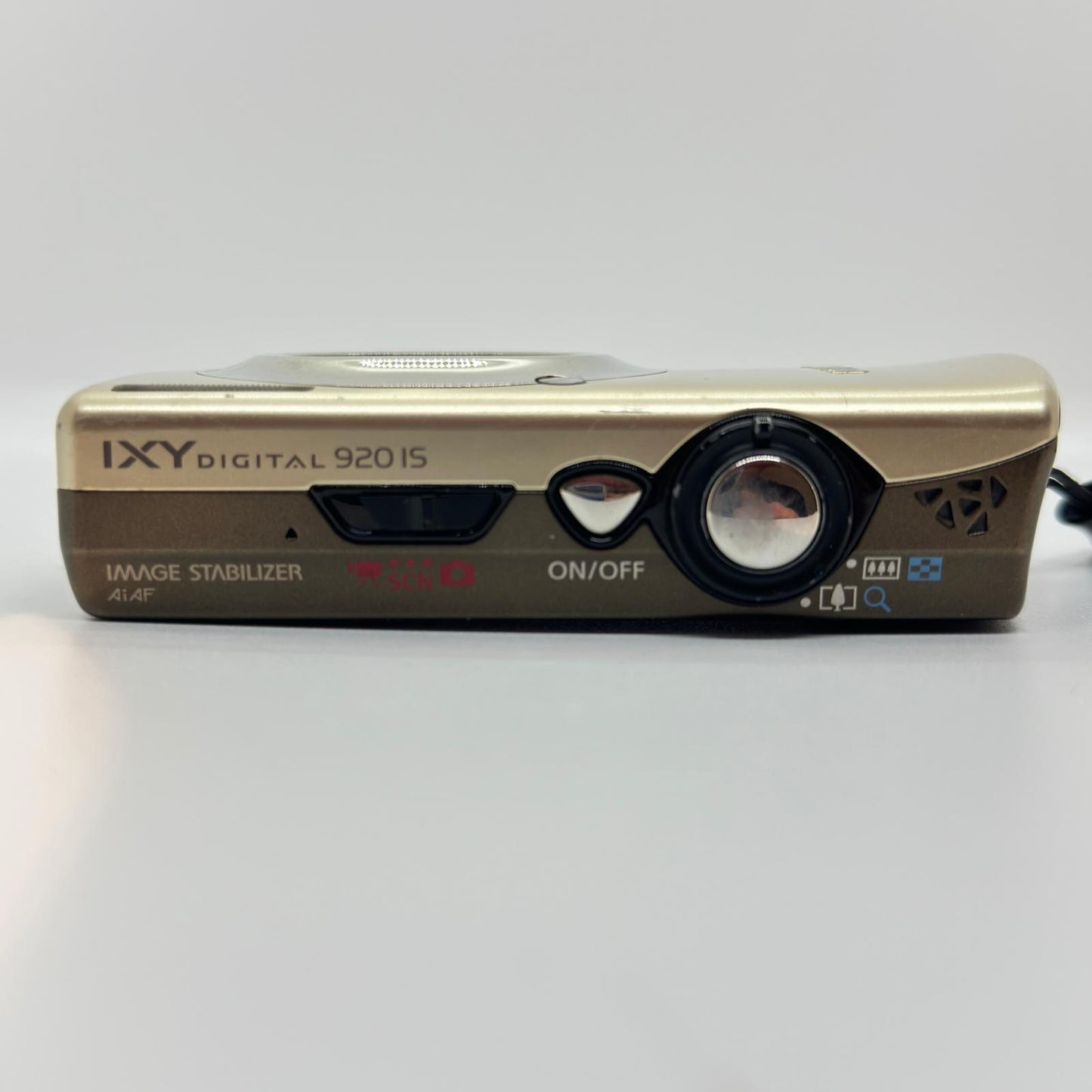 【全額返金保証】【最速発送】 コンパクトデジタルカメラ IXY DIGITAL 920 IS ゴールド 動作確認済