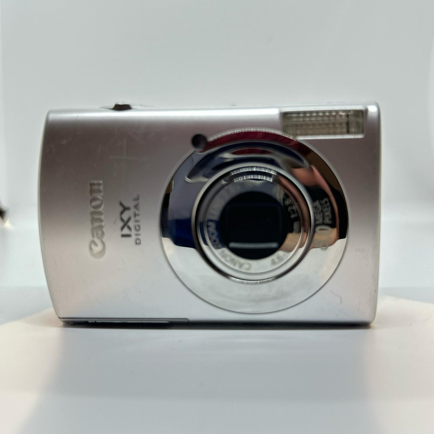 【全額返金保証】【最速発送】 コンパクトデジタルカメラ IXY DIGITAL 910 IS シルバー 動作確認済