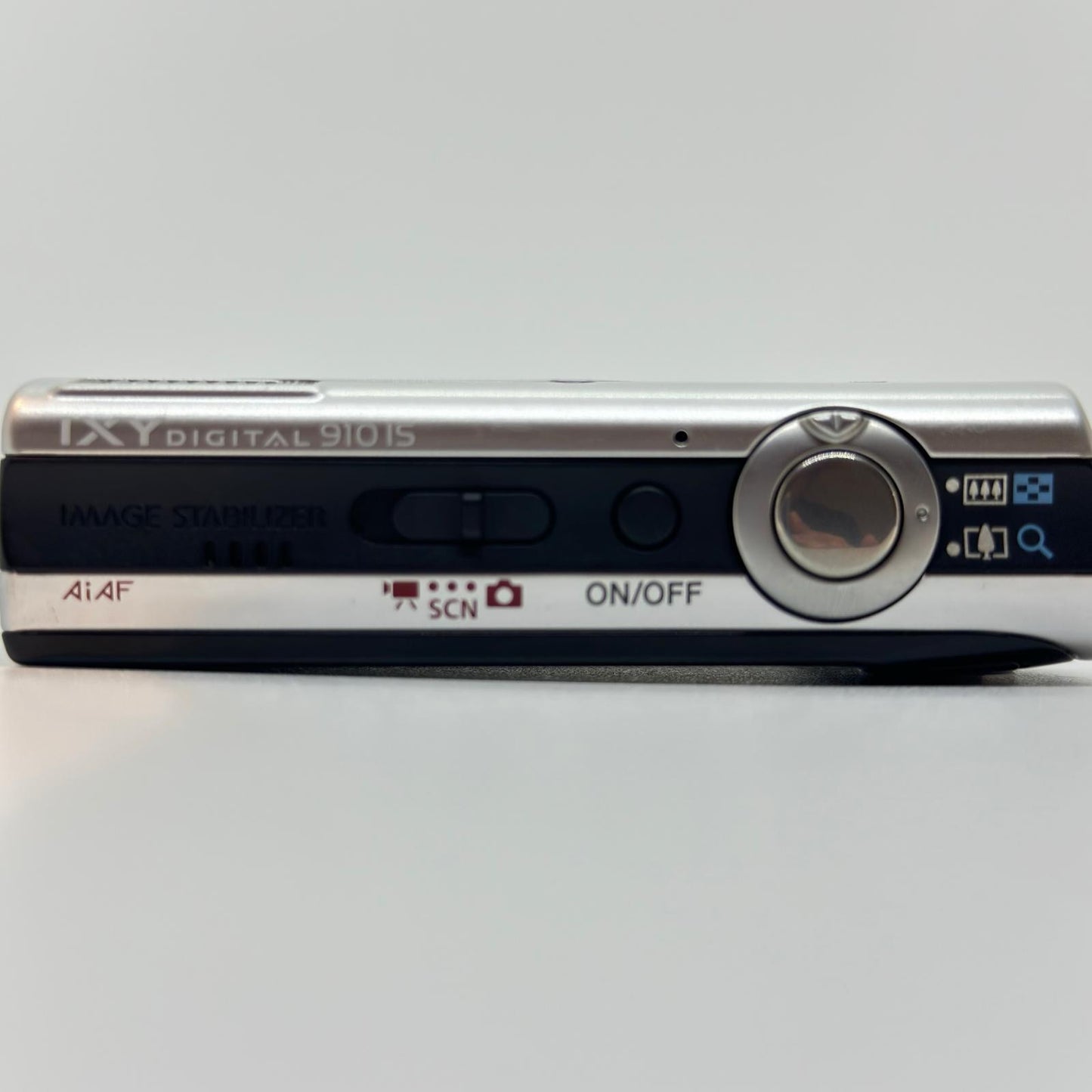 【全額返金保証】【最速発送】 コンパクトデジタルカメラ IXY DIGITAL 910 IS シルバー 動作確認済