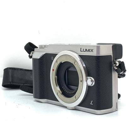 【最速発送】 デジタル一眼 LUMIX DMC-GX7MK2-S ボディ [シルバー]【難有】