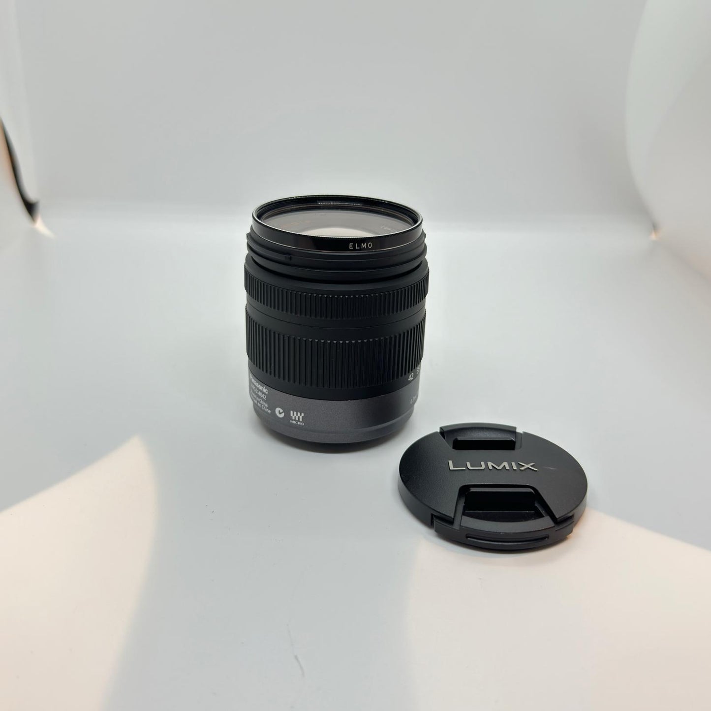 【全額返金保証】【最速発送】 LUMIX G VARIO 14-42mm/F3.5-5.6 ASPH./MEGA O.I.S. H-FS014042 動作確認済